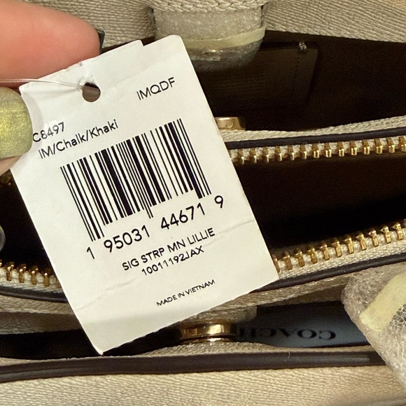 Coach Mini Lillie Carryall With Signature Canvas Detail NWT - Picture 8 of 11